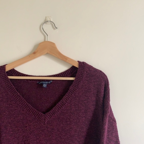 American Eagle Outfitters Purple Shimmer V-Neck Sweater - Picture 3 of 10